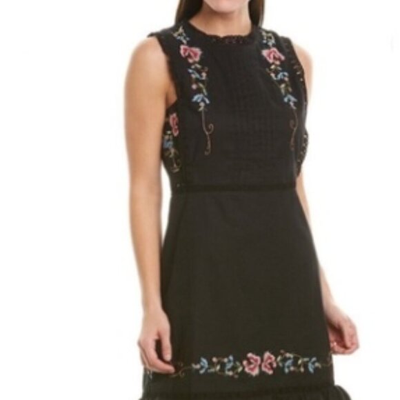 Stellah Embroidered Placement & Lace Black Dress Size Large - Picture 6 of 16